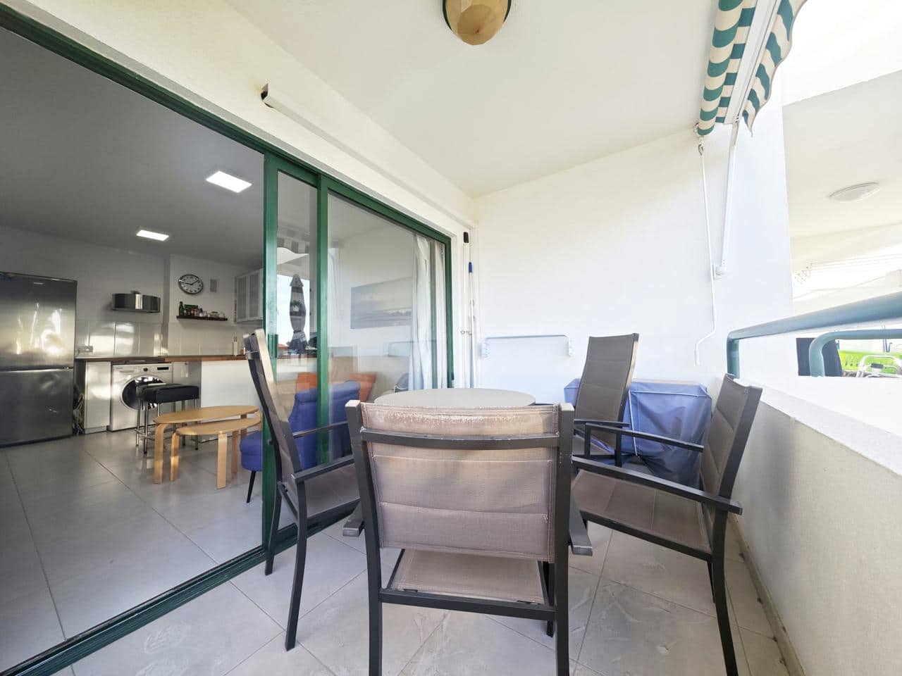 1 soveværelse Lejlighed til salg i Sonneland med swimmingpool - € 210.000 (Ref: 10167917)