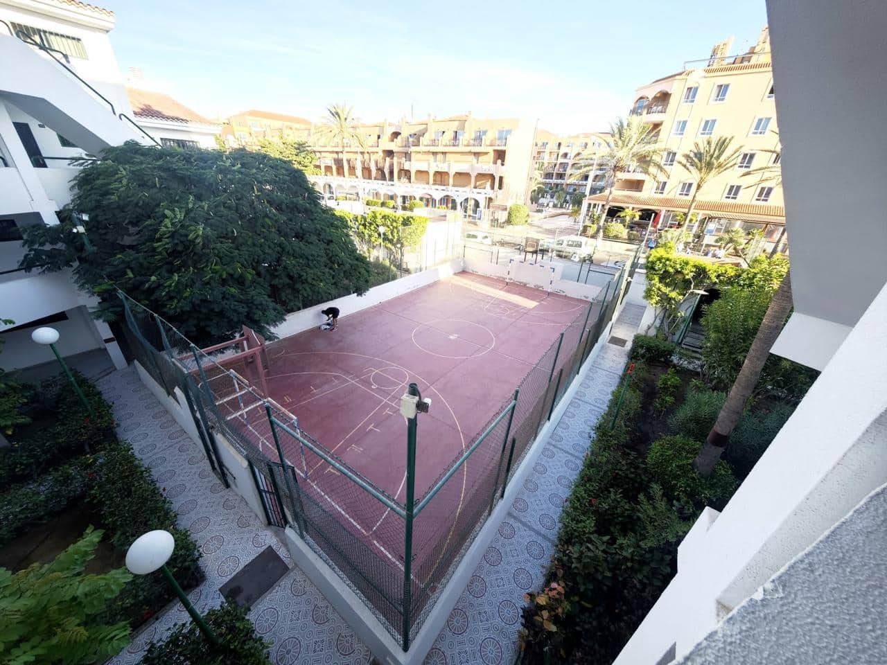 1 soveværelse Lejlighed til salg i Sonneland med swimmingpool - € 210.000 (Ref: 10167917)