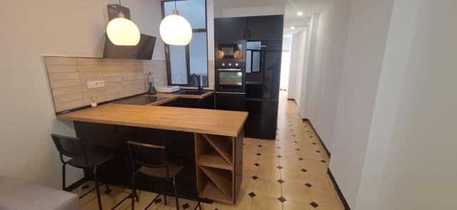 2 quarto Apartamento para arrendar em Isleta, Las Palmas de Gran Canaria - 1 050 € (Ref: 10167918)