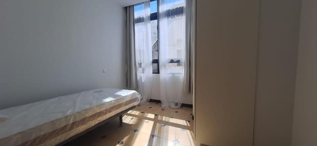 2 quarto Apartamento para arrendar em Isleta, Las Palmas de Gran Canaria - 1 050 € (Ref: 10167918)