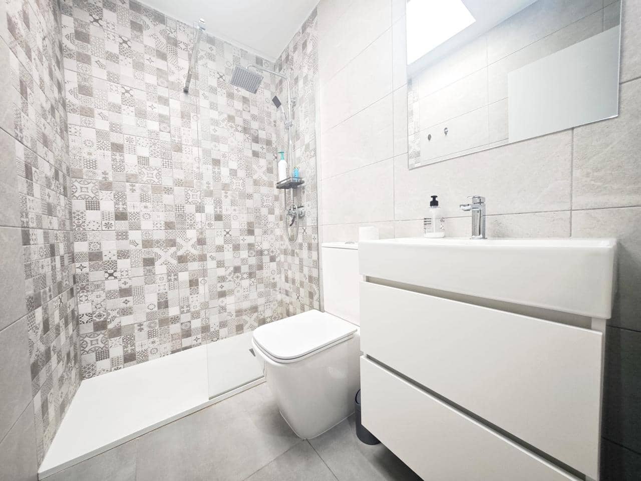 1 soverom Leilighet til salgs i Maspalomas med svømmebasseng - € 230 000 (Ref: 10175464)