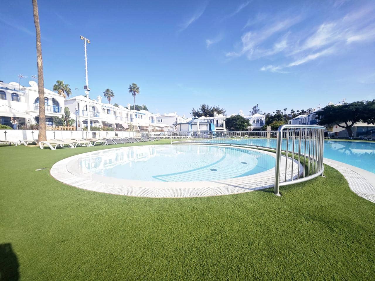 1 soverom Leilighet til salgs i Maspalomas med svømmebasseng - € 230 000 (Ref: 10175464)