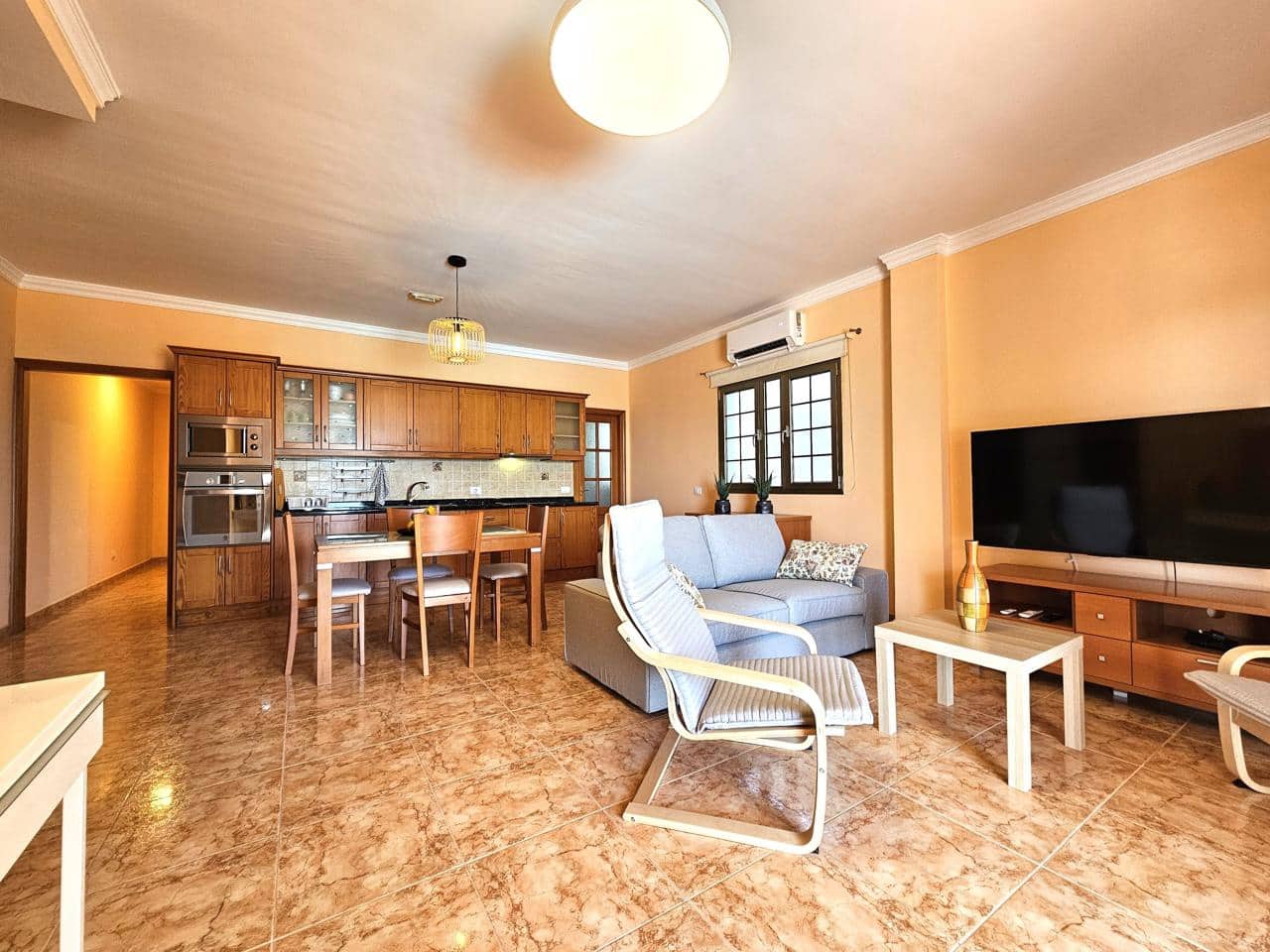 2 sypialnia Willa do wynajęcia w El Salobre z basenem garażem - 2 400 € (Ref: 10182307)