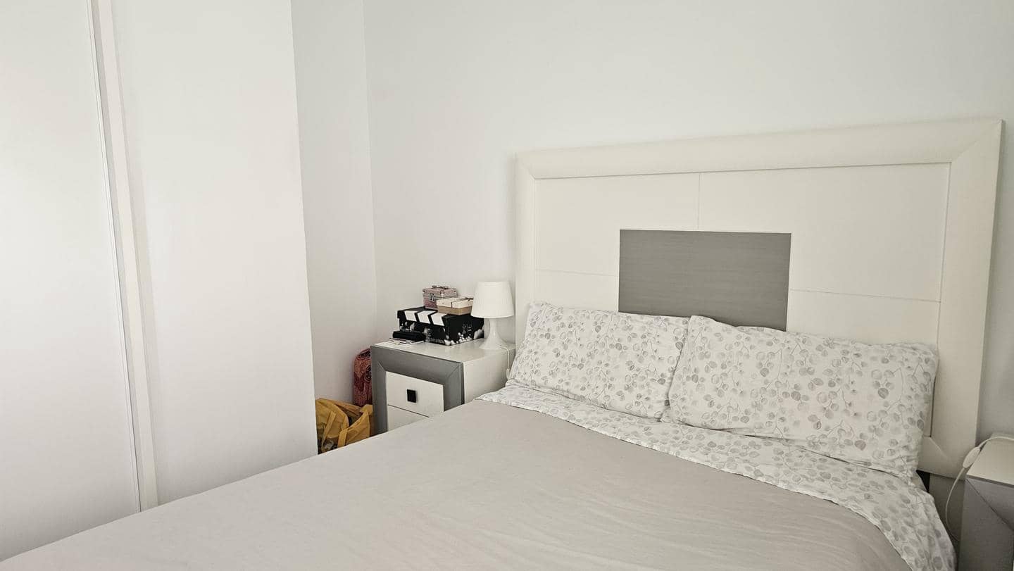 1 quarto Apartamento para arrendar em Playa del Ingles com piscina - 1 000 € (Ref: 10182308)