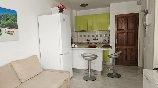 1 soveværelse Lejlighed til leje i Playa del Inglés, San Bartolomé de Tirajana med swimmingpool - € 1.000 (Ref: 10182308)