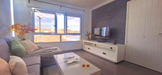 Appartement de 2 chambres à louer à Telde - 1 900 € (Ref: 10185940)