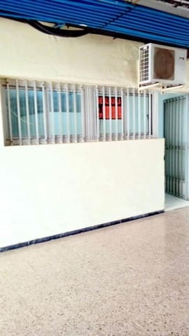 1 slaapkamer Bedrijf te huur in Maspalomas, San Bartolomé de Tirajana - € 350 (Ref: 6342781)