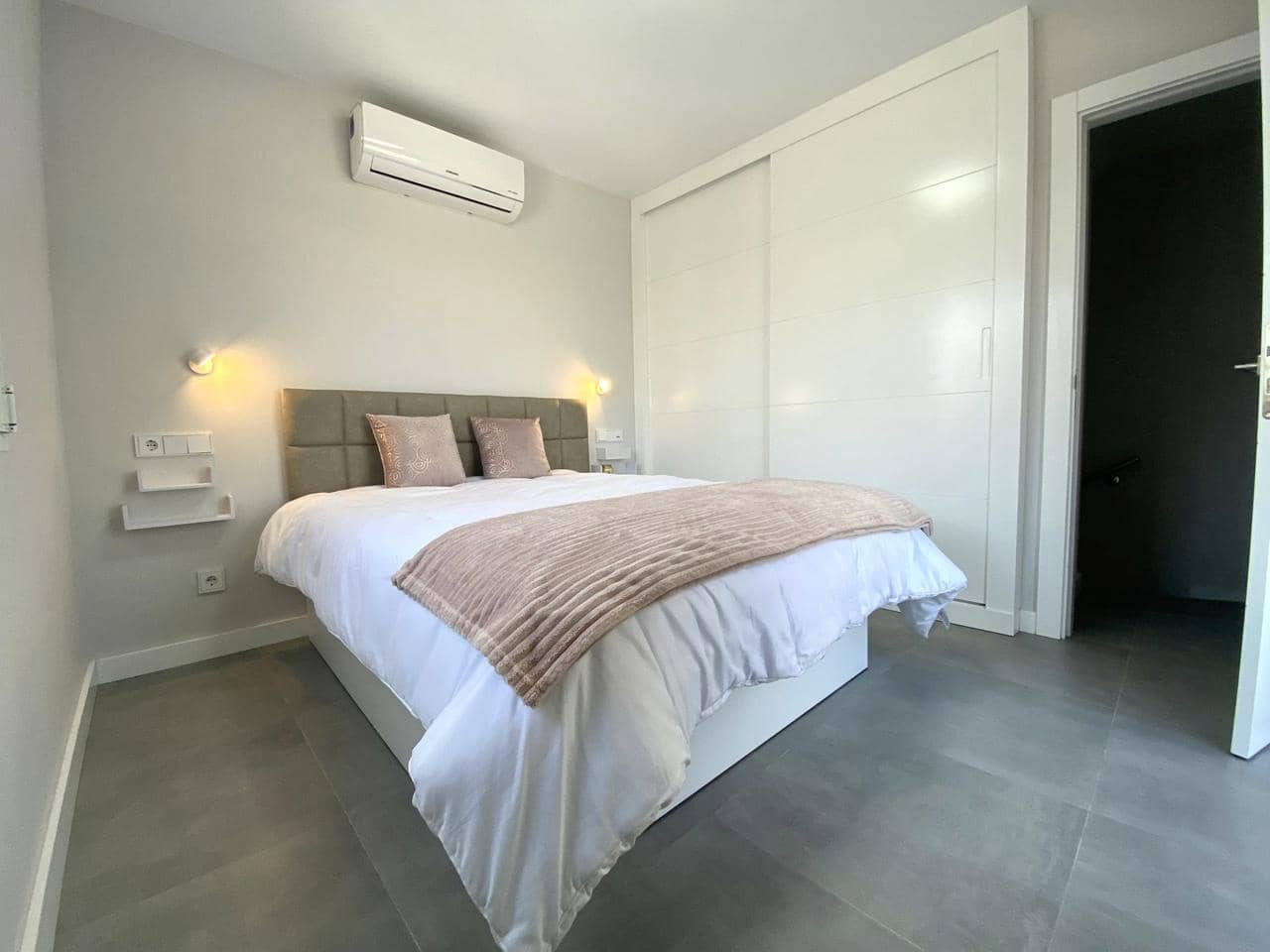 1 bedroom Villa for rent in Maspalomas with pool - € 1,250 (Ref: 6386810)