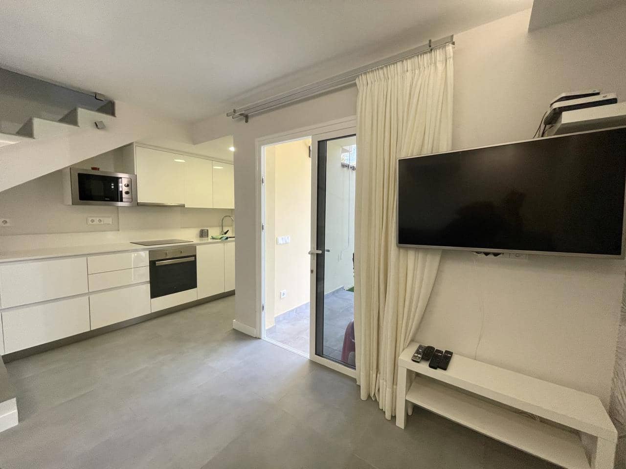 1 bedroom Villa for rent in Maspalomas with pool - € 1,250 (Ref: 6386810)