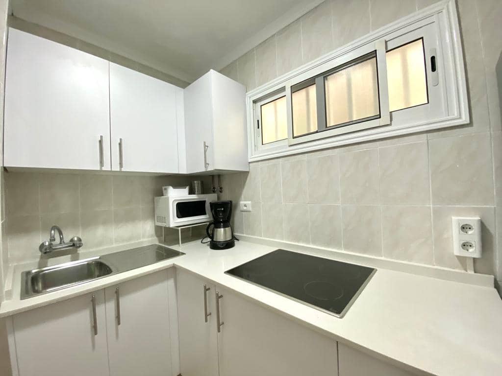 1 bedroom Flat for rent in Maspalomas with pool - € 900 (Ref: 6642400)