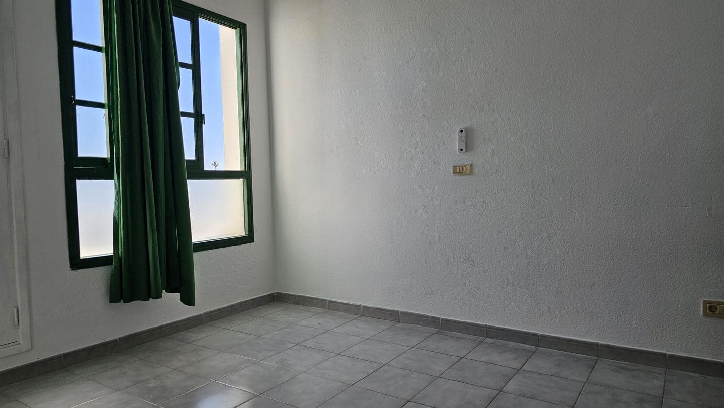 1 soveværelse Lejlighed til leje i Maspalomas med swimmingpool - € 950 (Ref: 6658506)