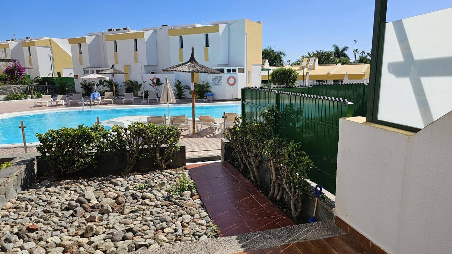 1 soveværelse Lejlighed til leje i Maspalomas med swimmingpool - € 950 (Ref: 6658506)