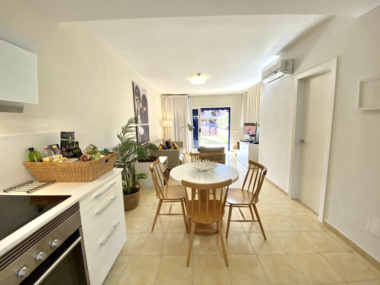 2 bedroom Villa for rent in Meloneras with pool - € 2,000 (Ref: 7203047)