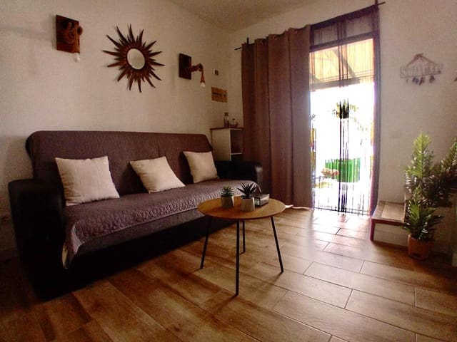 1 makuuhuone Huvila vuokrattavana paikassa Maspalomas, San Bartolomé de Tirajana mukana uima-altaan - 1 300 € (Ref: 7692554)