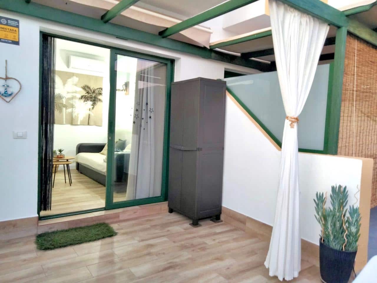 1 makuuhuone Huvila vuokrattavana paikassa Maspalomas mukana uima-altaan - 1 300 € (Ref: 7692554)