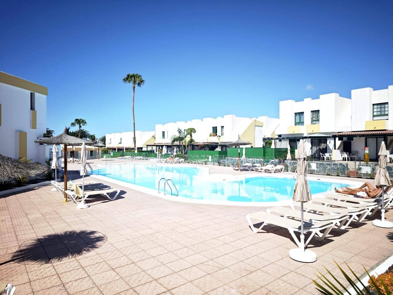 1 makuuhuone Huvila vuokrattavana paikassa Maspalomas mukana uima-altaan - 1 300 € (Ref: 7692554)