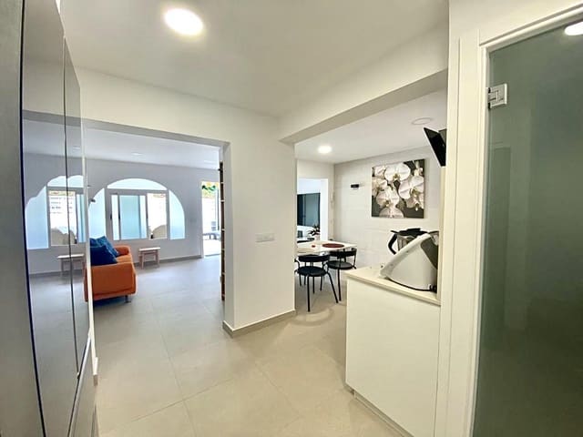 2 soveværelse Villa til leje i Sonneland, San Bartolomé de Tirajana med swimmingpool - € 1.500 (Ref: 7737292)