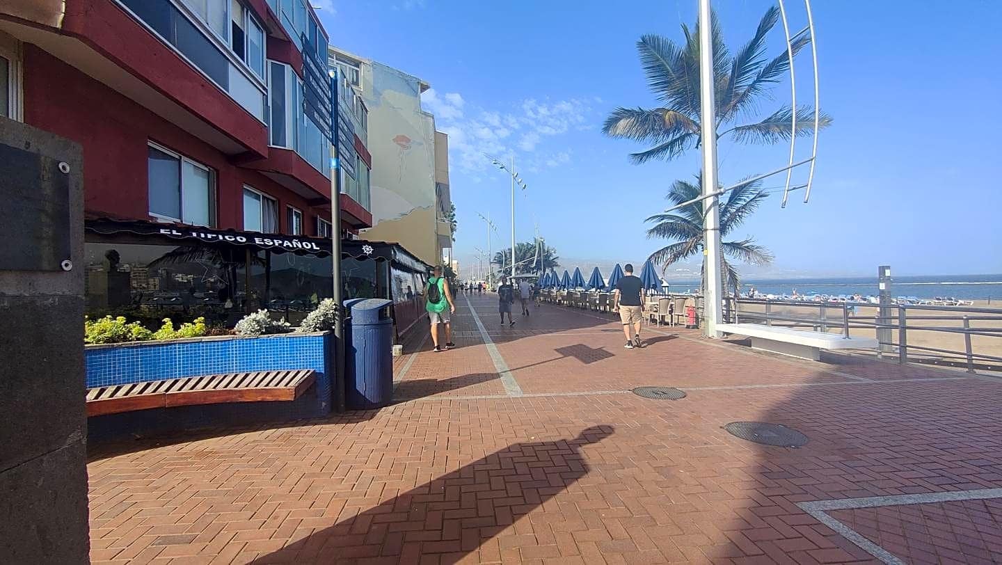 Lejlighed til leje i Las Palmas de Gran Canaria - € 1.150 (Ref: 7745026)