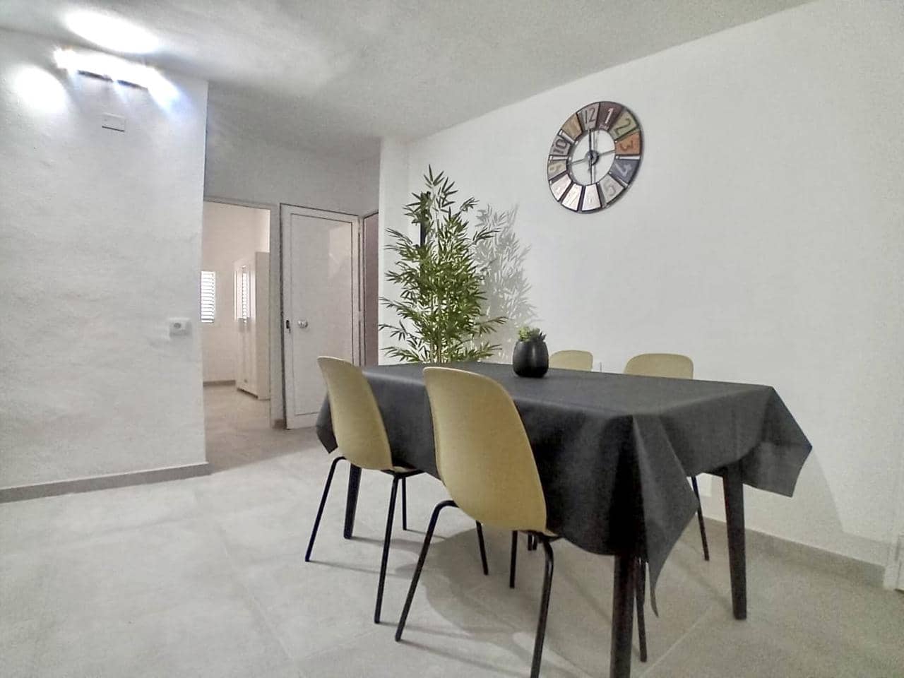 2 sovrum Lägenhet att hyra i Maspalomas - 1 200 € (Ref: 7762846)