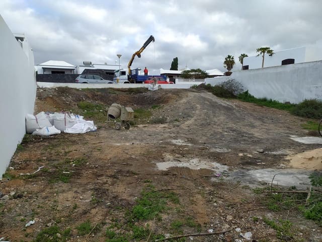 Terreno Non Edificato in vendita in Arrecife - 200.000 € (Rif: 7781985)