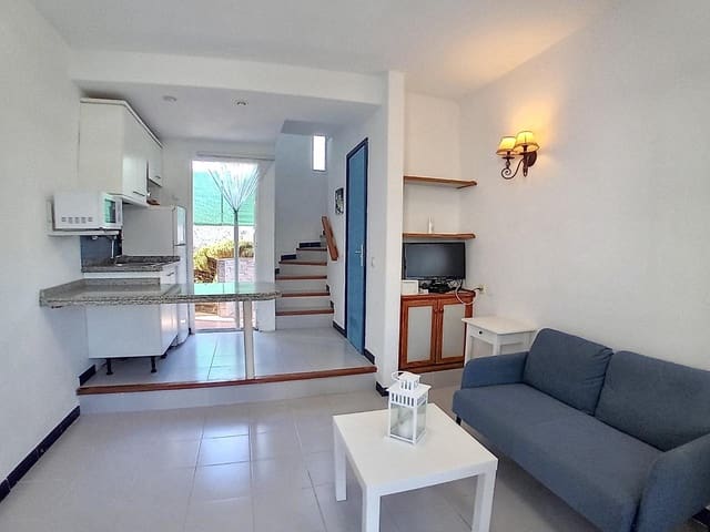 Appartement de 1 chambre à louer à Maspalomas, San Bartolomé de Tirajana avec piscine - 1 000 € (Ref: 7875730)