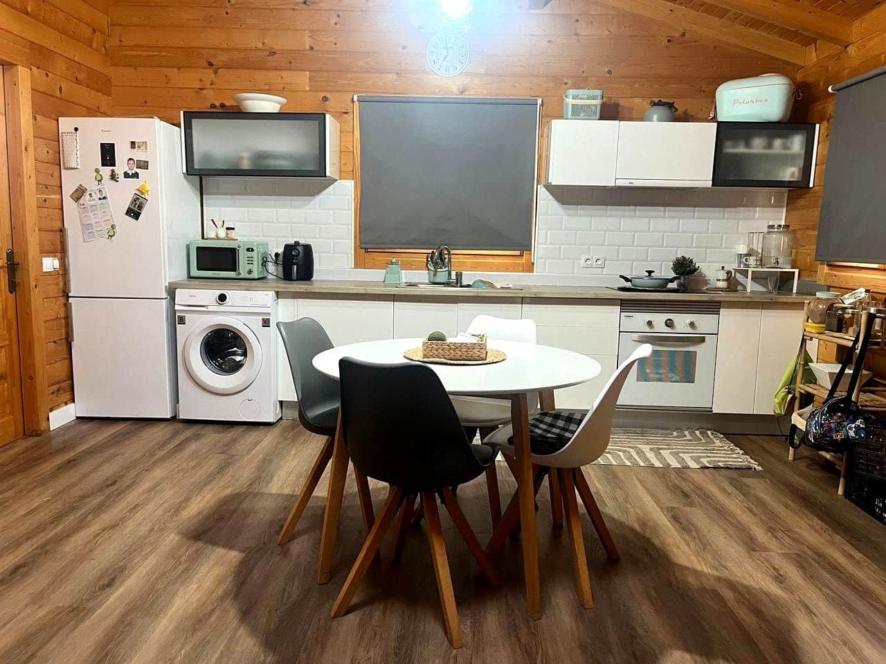 4 bedroom Villa for rent in Teror with pool garage - € 1,300 (Ref: 7950564)