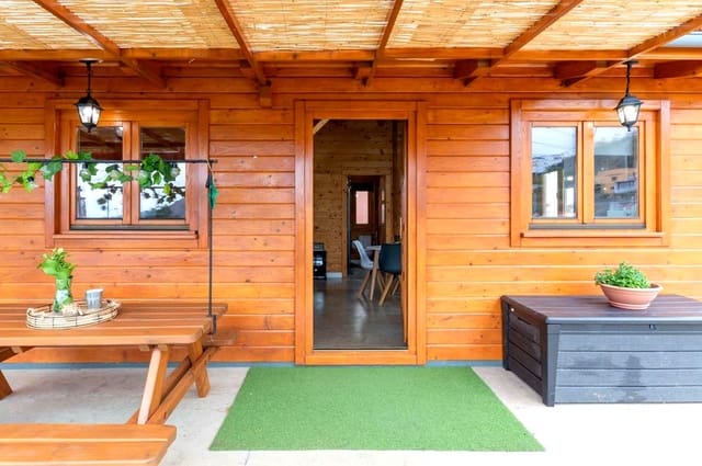 4 soveværelse Villa til leje i Teror med swimmingpool garage - € 1.300 (Ref: 7950564)