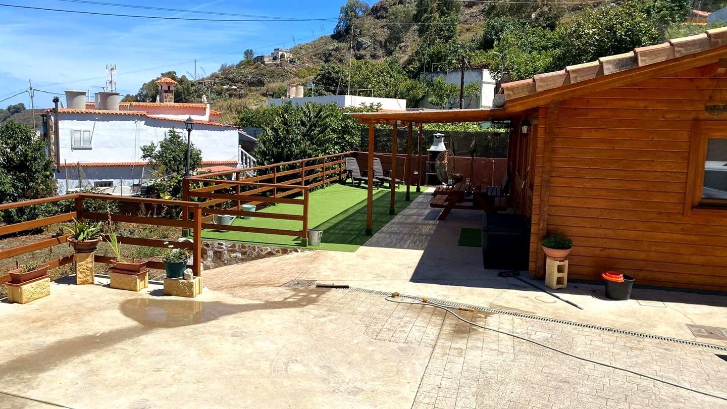 4 bedroom Villa for rent in Teror with pool garage - € 1,300 (Ref: 7950564)