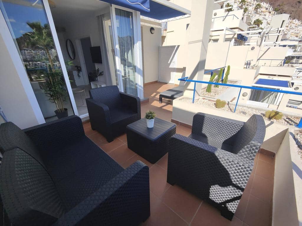 2 slaapkamer Flat te huur in Mogan met zwembad garage - € 1.500 (Ref: 7991729)