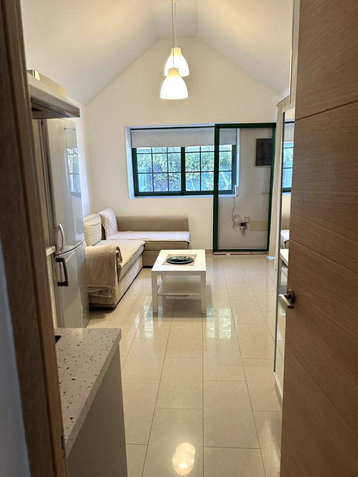 Villa/Maison de 2 chambres à louer à Maspalomas avec piscine - 1 350 € (Ref: 7995415)