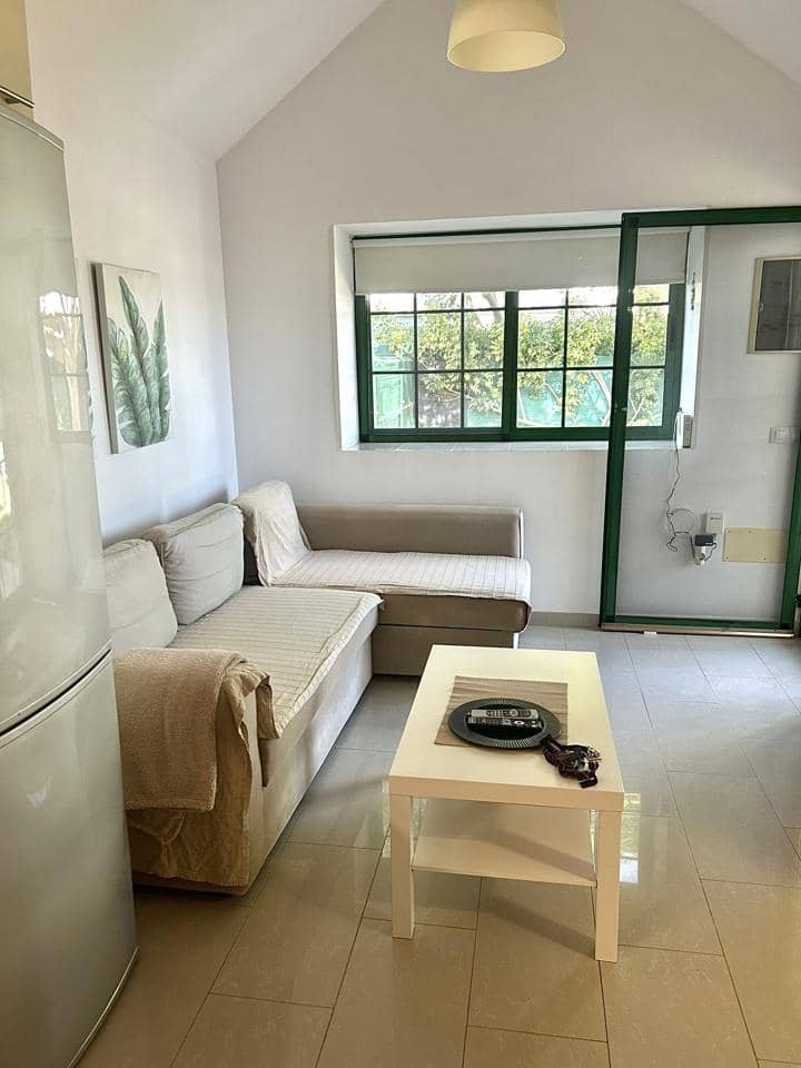 Villa/Maison de 2 chambres à louer à Maspalomas avec piscine - 1 350 € (Ref: 7995415)