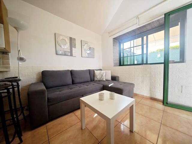 2 slaapkamer Bungalow te huur in Maspalomas, San Bartolomé de Tirajana met zwembad - € 1.350 (Ref: 8006049)