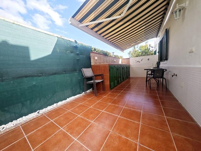 2 slaapkamer Bungalow te huur in Maspalomas, San Bartolomé de Tirajana met zwembad - € 1.350 (Ref: 8006049)