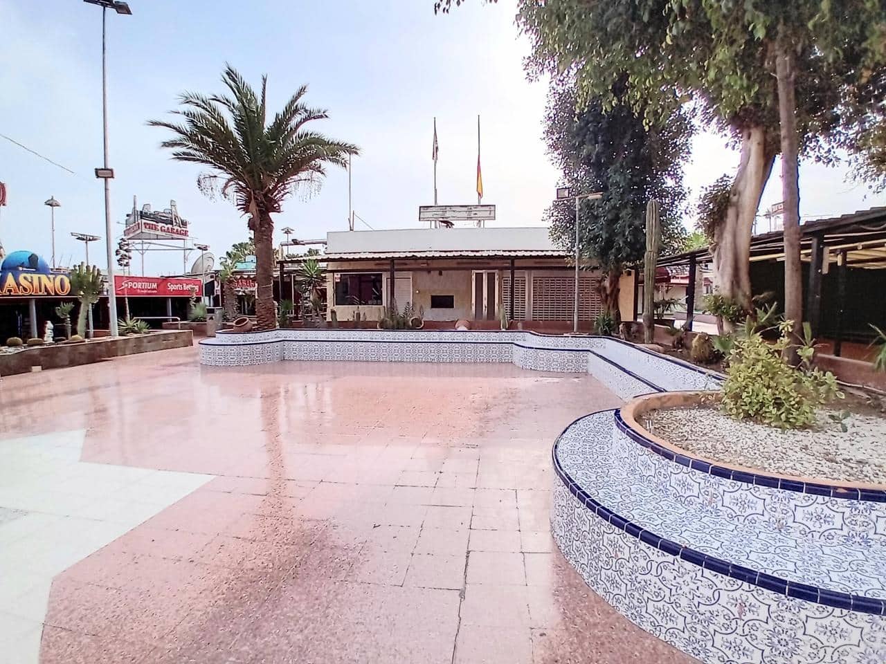 1 quarto Empresa para arrendar em Maspalomas - 1 000 € (Ref: 8008153)