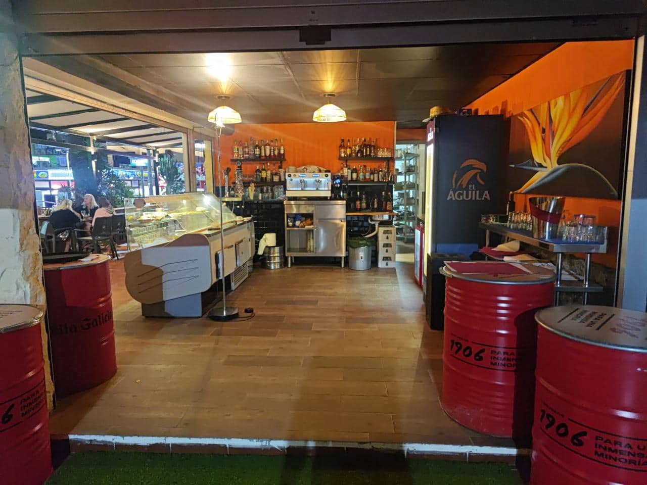 1 quarto Empresa para arrendar em Maspalomas - 1 000 € (Ref: 8008153)