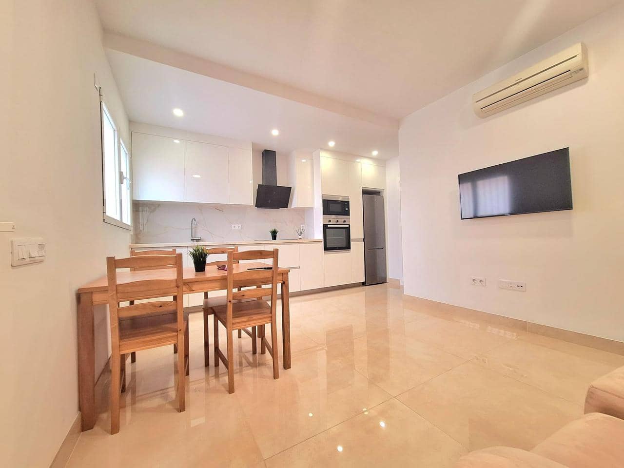3 sypialnia Mieszkanie do wynajęcia w Telde - 1 050 € (Ref: 8145295)