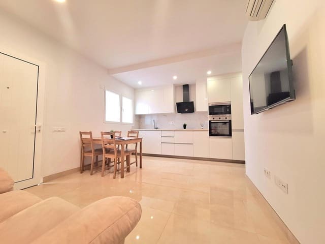 3 bedroom Flat for rent in Telde - € 1,050 (Ref: 8145295)