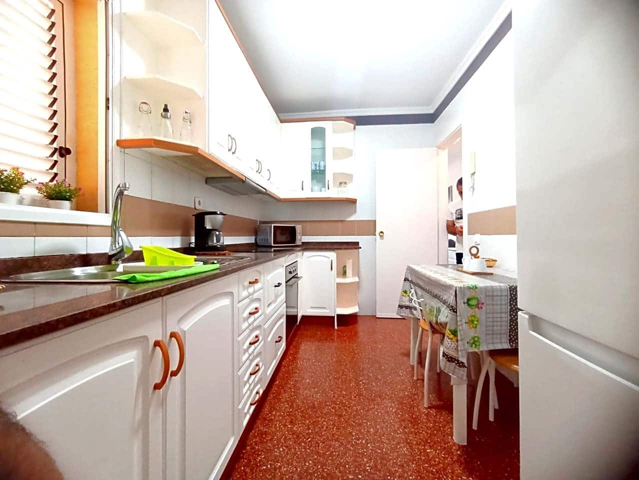 3 bedroom Flat for rent in Maspalomas with garage - € 1,300 (Ref: 8145306)