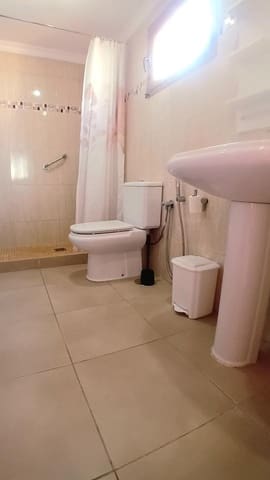 1 makuuhuone Bungalow vuokrattavana paikassa Maspalomas, San Bartolomé de Tirajana mukana uima-altaan - 1 400 € (Ref: 8148928)