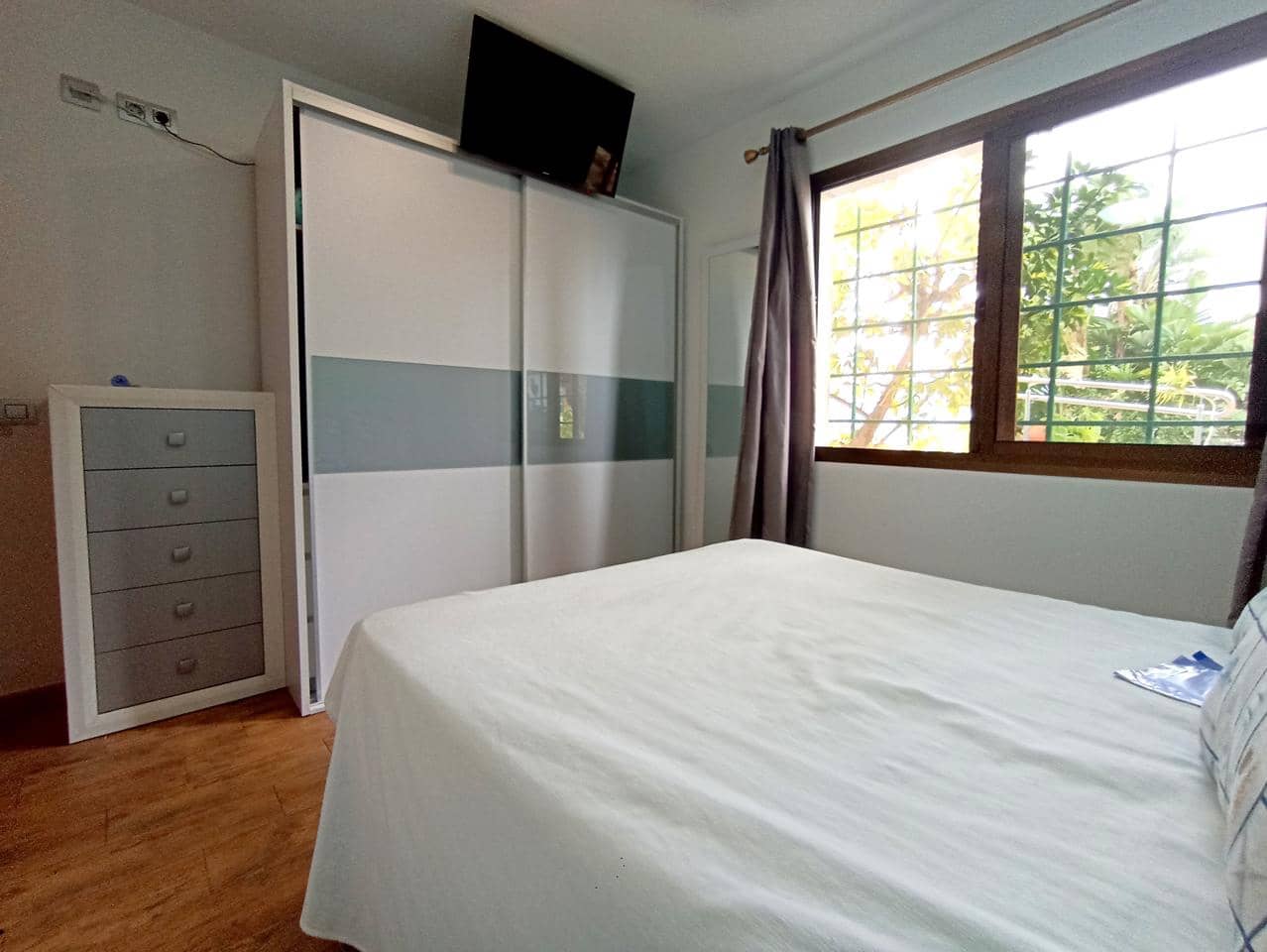 Bungalow de 1 habitación en Playa del Inglés en alquiler con piscina - 1.500 € (Ref: 8198037)