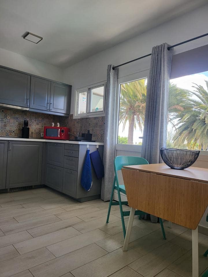 Appartement de 1 chambre à louer à Maspalomas avec piscine - 1 150 € (Ref: 8260187)