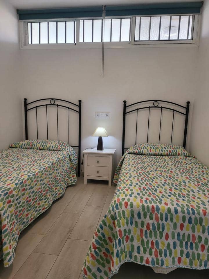 Appartement de 1 chambre à louer à Maspalomas avec piscine - 1 150 € (Ref: 8260187)