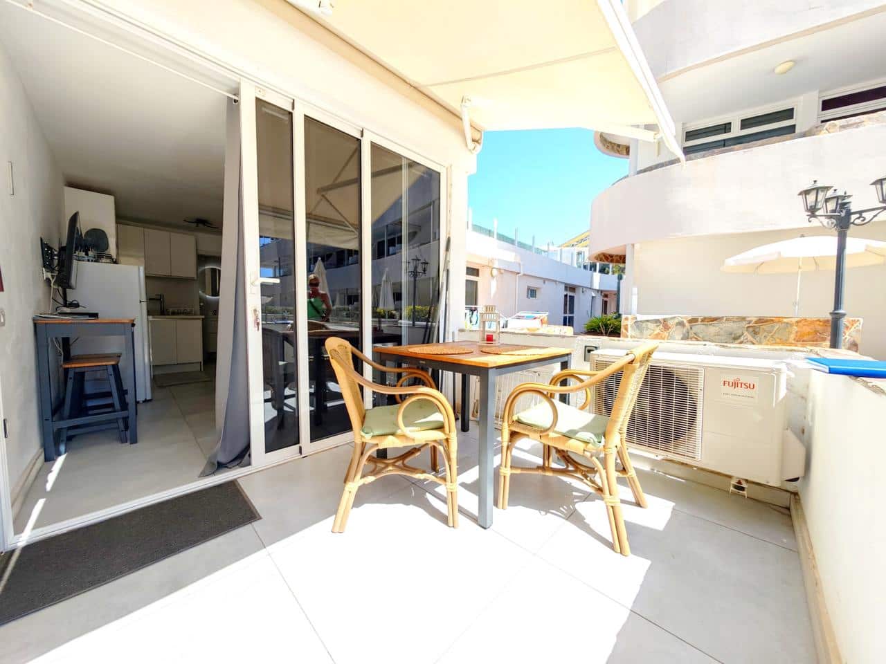 Piso de 1 habitación en Maspalomas en alquiler con piscina - 1.100 € (Ref: 8293665)