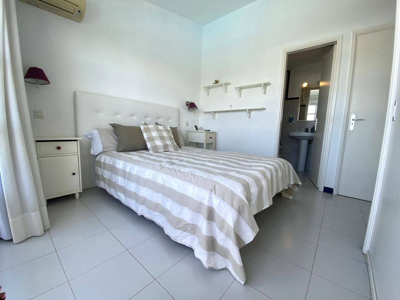 1 bedroom Flat for rent in San Bartolome de Tirajana with pool - € 980 (Ref: 8419118)