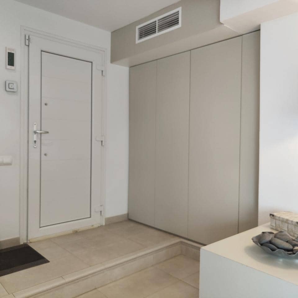 3 quarto Bungalow para arrendar em San Bartolome de Tirajana com piscina - 2 000 € (Ref: 8428162)