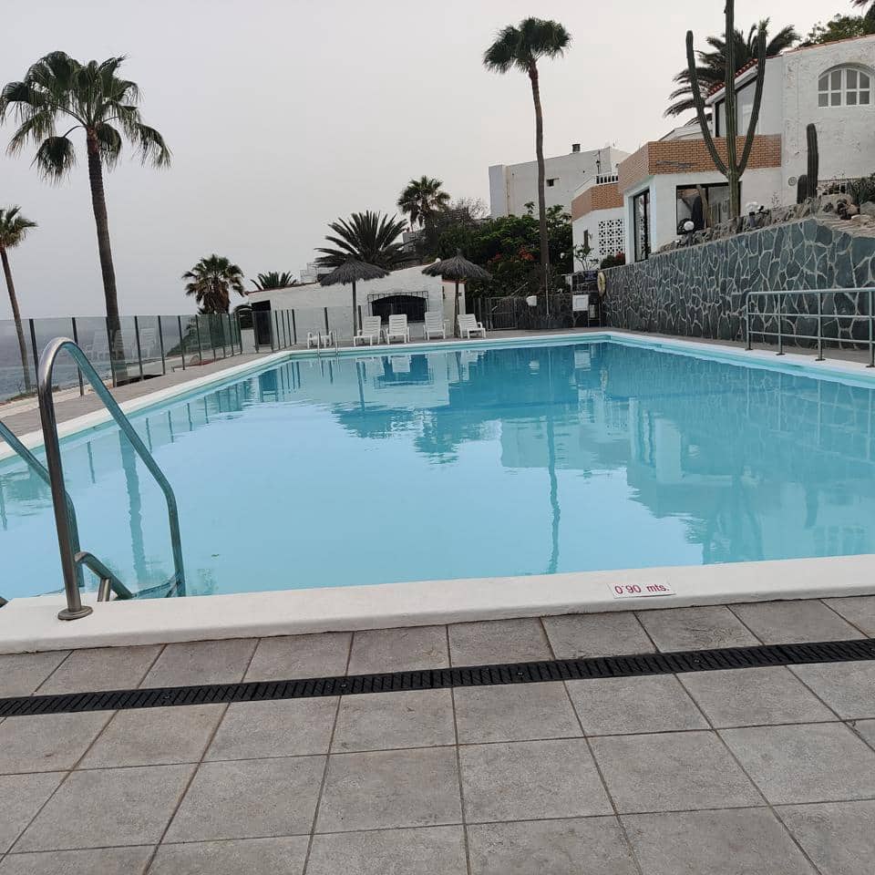 3 quarto Bungalow para arrendar em San Bartolome de Tirajana com piscina - 2 000 € (Ref: 8428162)