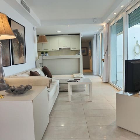 3 sovrum Bungalow att hyra i San Bartolomé de Tirajana med pool - 2 000 € (Ref: 8428162)