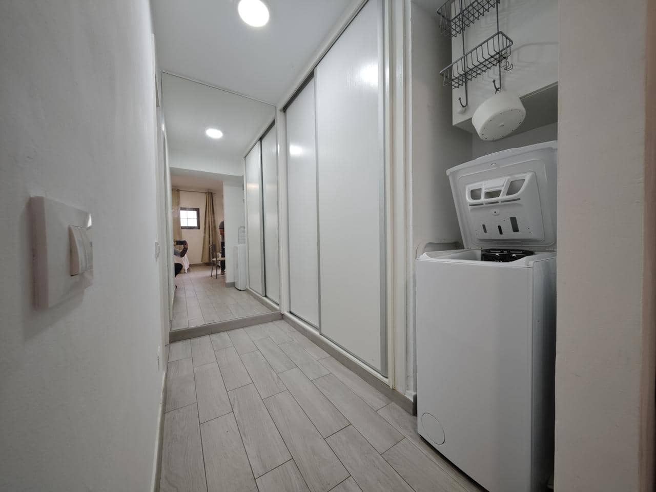 Flat te huur in Maspalomas met zwembad - € 900 (Ref: 8439477)