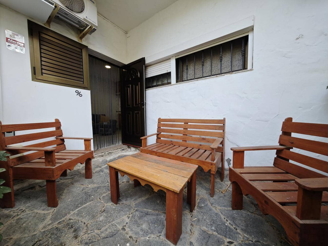 Flat te huur in Maspalomas met zwembad - € 900 (Ref: 8439477)