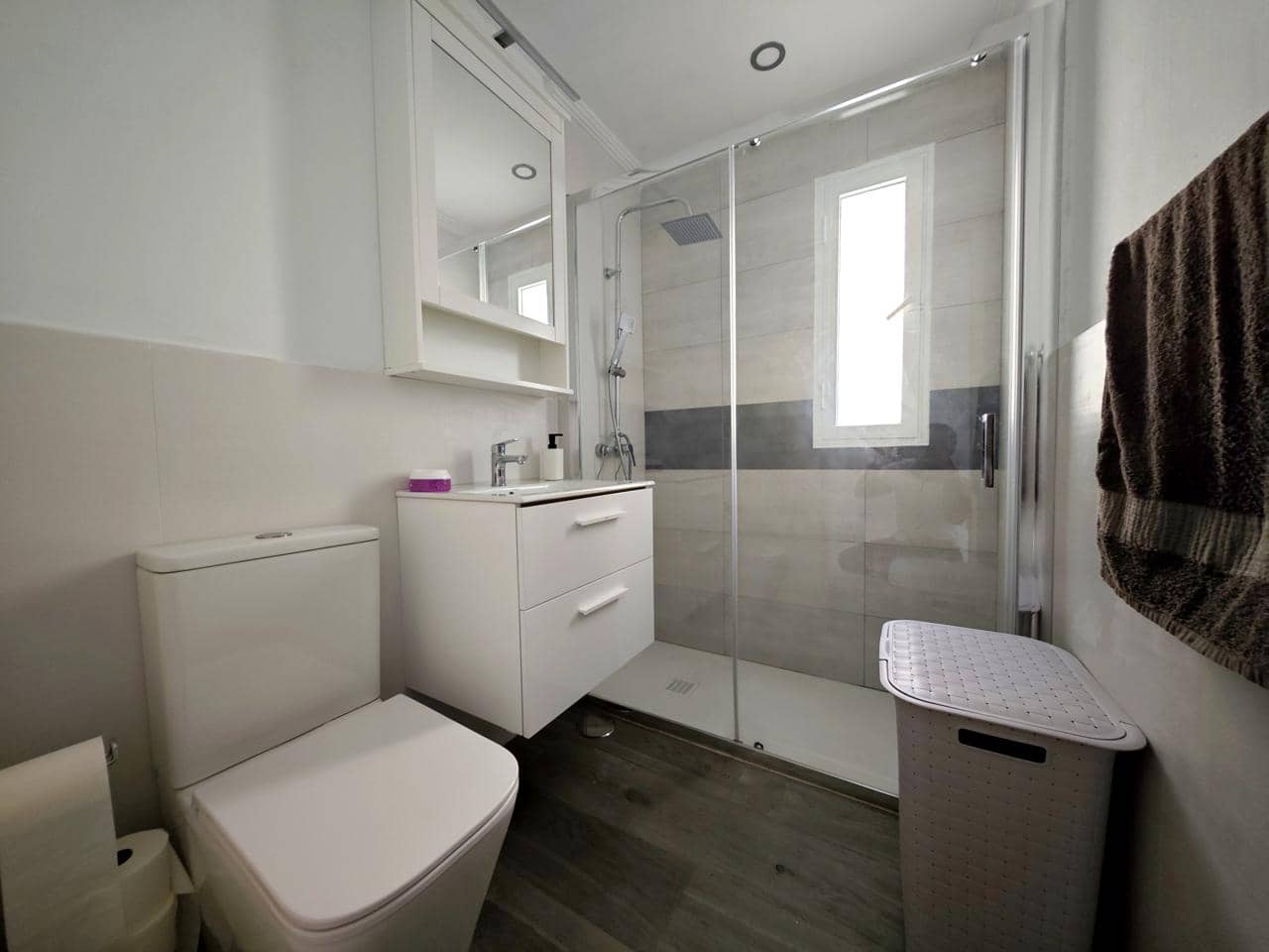 1 Zimmer Bungalow zu vermieten in Maspalomas mit Pool - 1.250 € (Ref: 8440036)